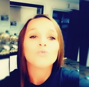 Meet your Posher, Dana